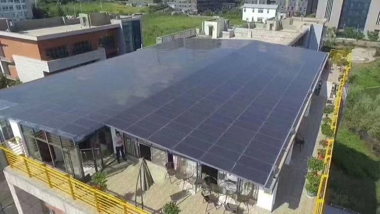 太陽(yáng)能(光伏)發(fā)電陽(yáng)光房